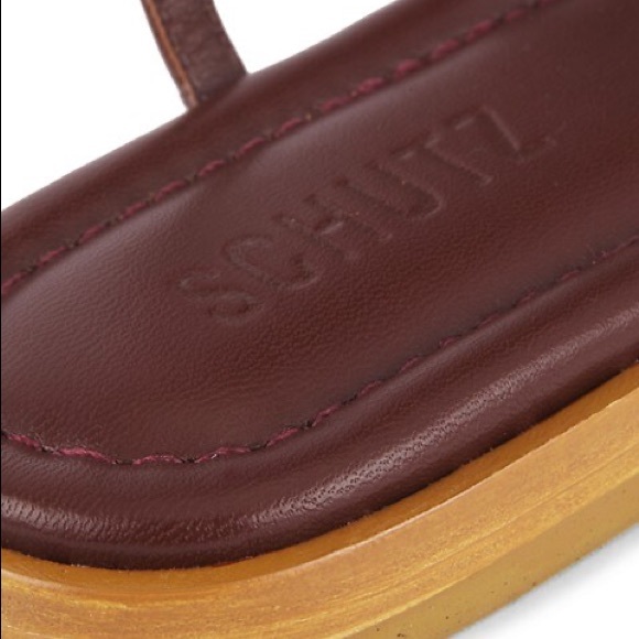 Schutz Lovi Flat Sandals - Picture 5 of 10